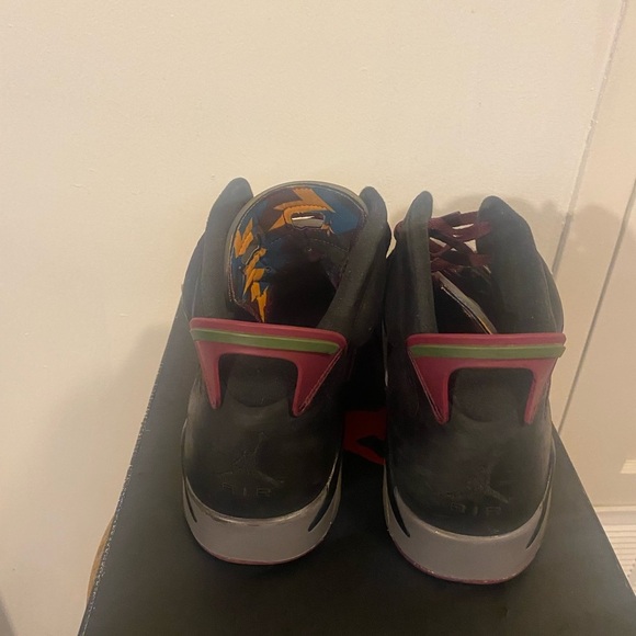 Jordan Athletic Shoes in Olive and Burgundy Retro 6 Bourdeaux - Picture 3 of 10
